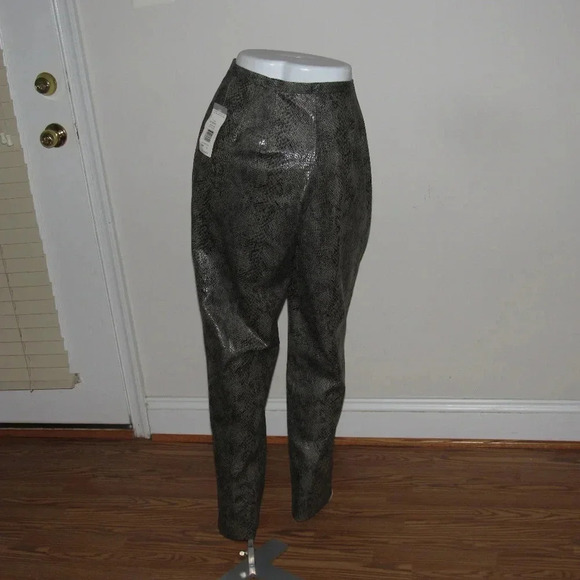 NWT Harve Benard Brown Snakeskin Lined Pants Sz 12 - Picture 6 of 8